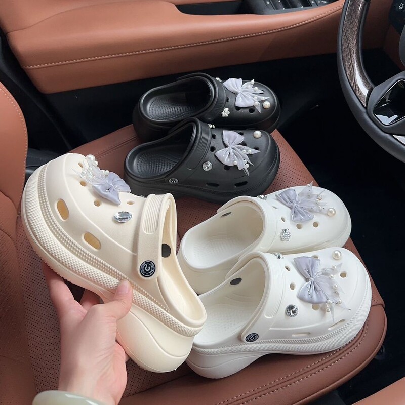 Whale Hole Shoes for Women, Summer Outdoor Wear 2026, Non-Slip Thick-Soled Sandals, Beach Shoes, Closed-Toe Slippers, Lightweight for Women