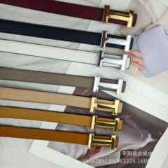 新商品の女性の細いベルトの韓国版のキャンディー色のベルトのシンプルなファッションのアルファベットのH工字はベルトの現物を掛けて卸売りします。