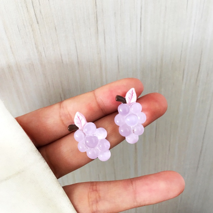 Korean Style Cute Purple Grape Earrings display picture 3