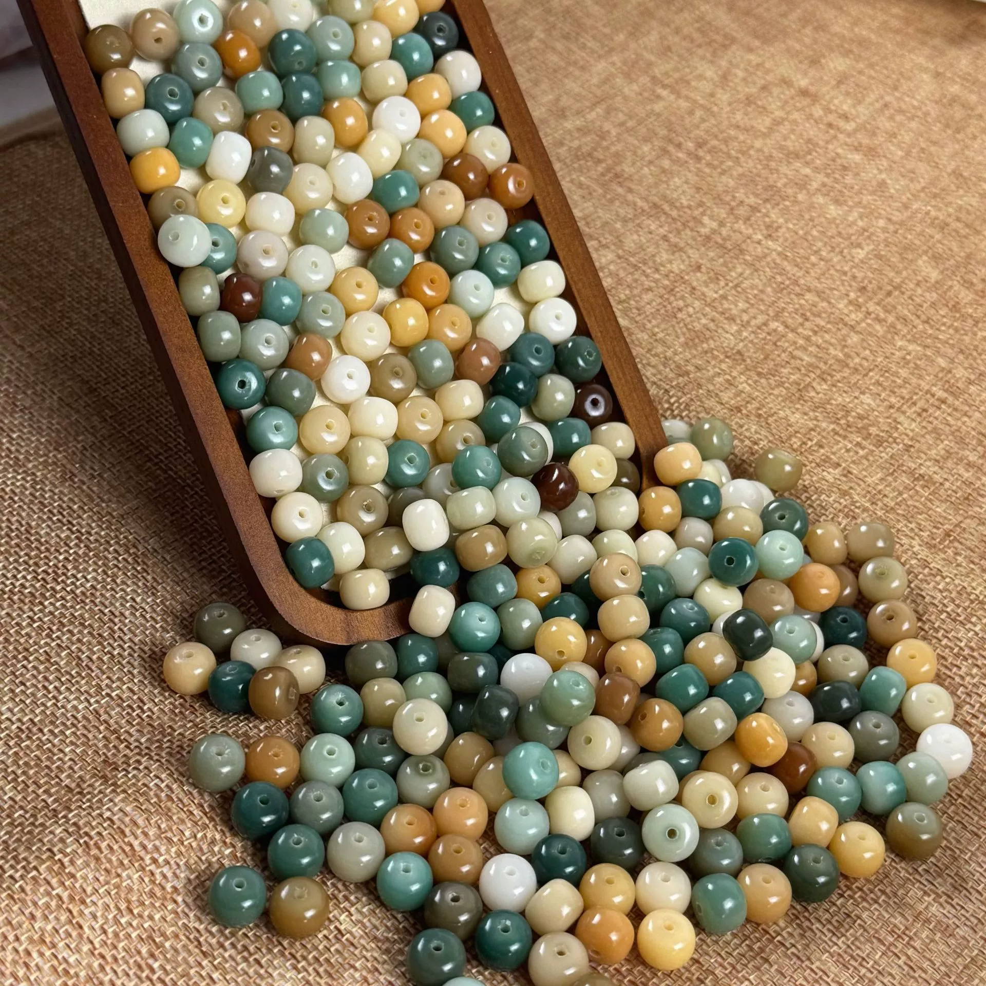 Производители оптовых продаж богато богато, бусы, бусы, чётки, старые, бусы