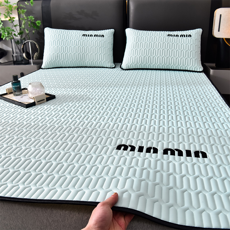 2025 nuevo estofilla de látex de hielo grueso de tres piezas dormitorio de estudiantes de verano una sola alfombra suave lavable