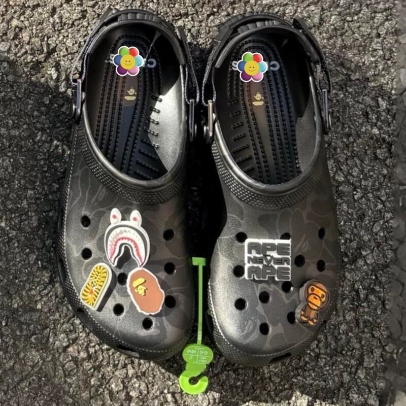 In-Stock Beipu Ape Man Collaboration Unisex Clogs Trendy Non-Slip Slippers Durable Cool Slippers Available for Wholesale and Dropshipping