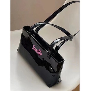 Barbie girl glossy shoulder bag female niche design bag 2022 new handbag horizontal underarm baguette bag