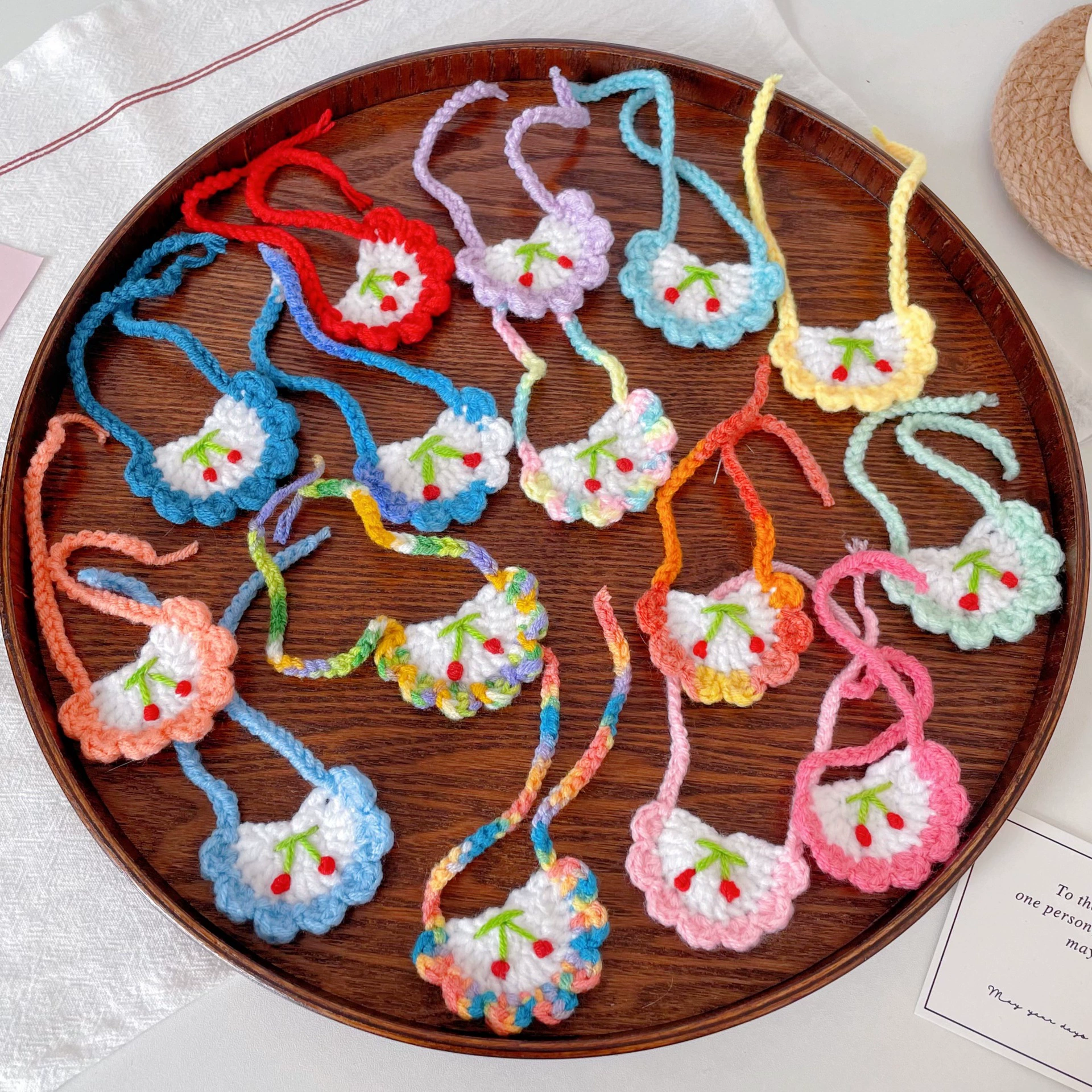 15CM Koll Koll ручной крюк вишневый мини-полотенце для слюны милые куклы куклы градиентный цвет нагрудник для оптовых продаж