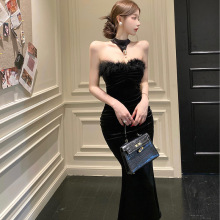 实拍赫本小黑裙气质名媛高端宴会晚礼服高级感修身包臀抹胸连衣裙