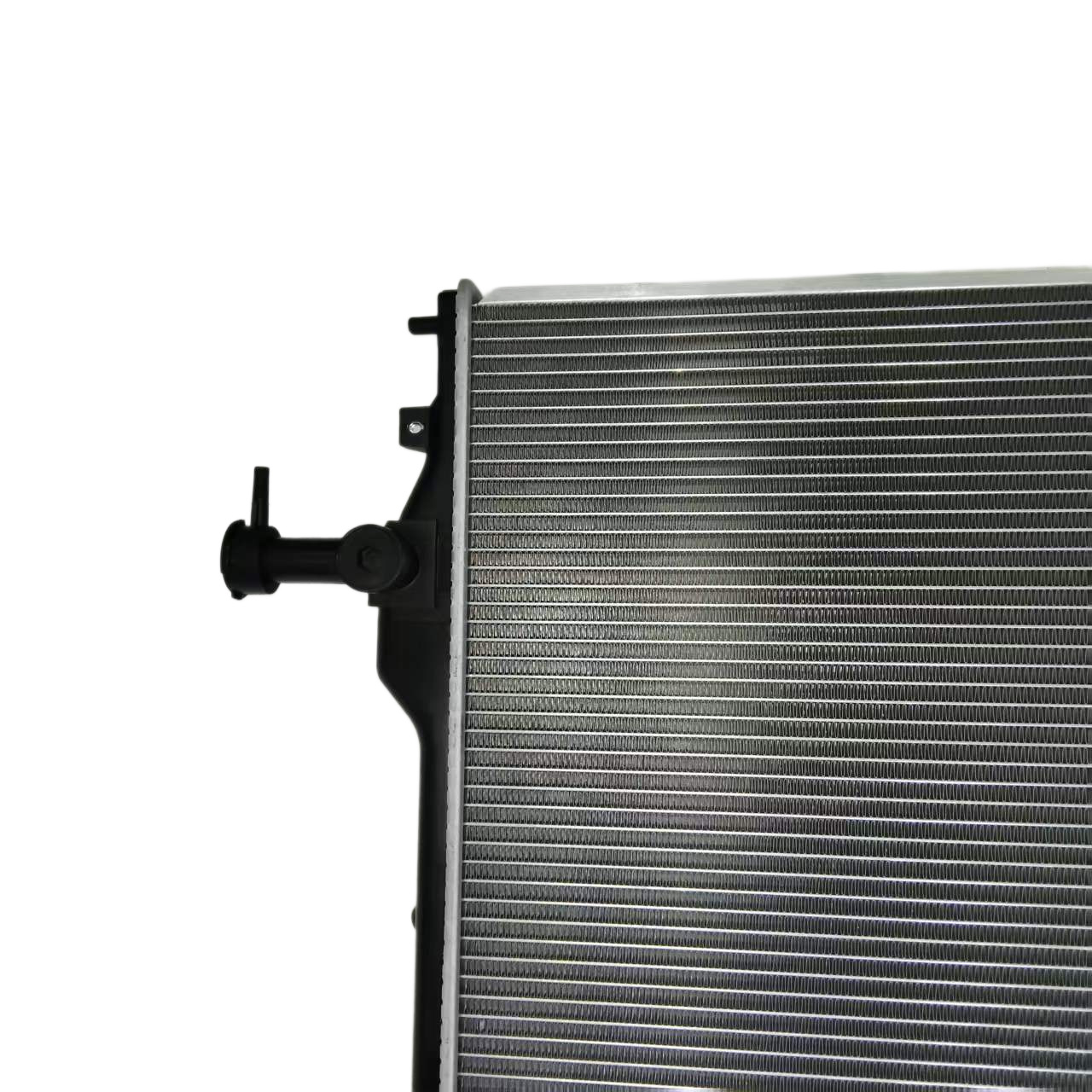 Suitable for 2013-2018 Mitsubishi Outlander 2.0L/2.4L Water Tank 1350A602/1350A601 Mitsubishi