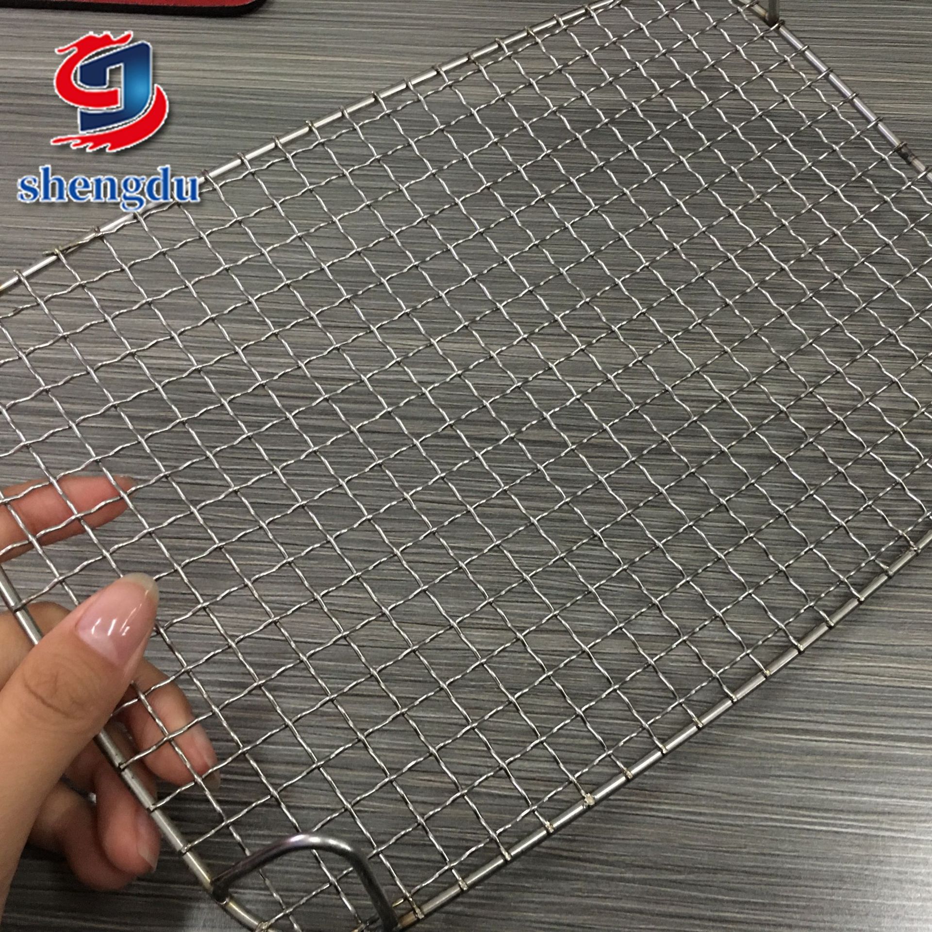 鹦鹉幼鸟隔粪网 不锈钢轧花网片 八字脚网架家禽养殖网底架编织网