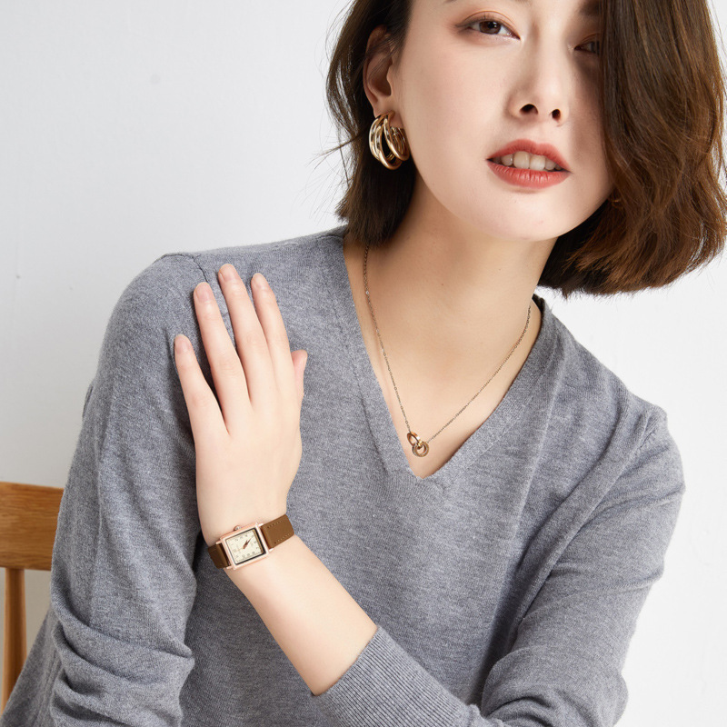 Early Autumn V Neck Pullover Sweater for Women New Pure Color Long-Sleeved Women's Short Loose Top Bottoming Shirt Cross-Border Wholesale