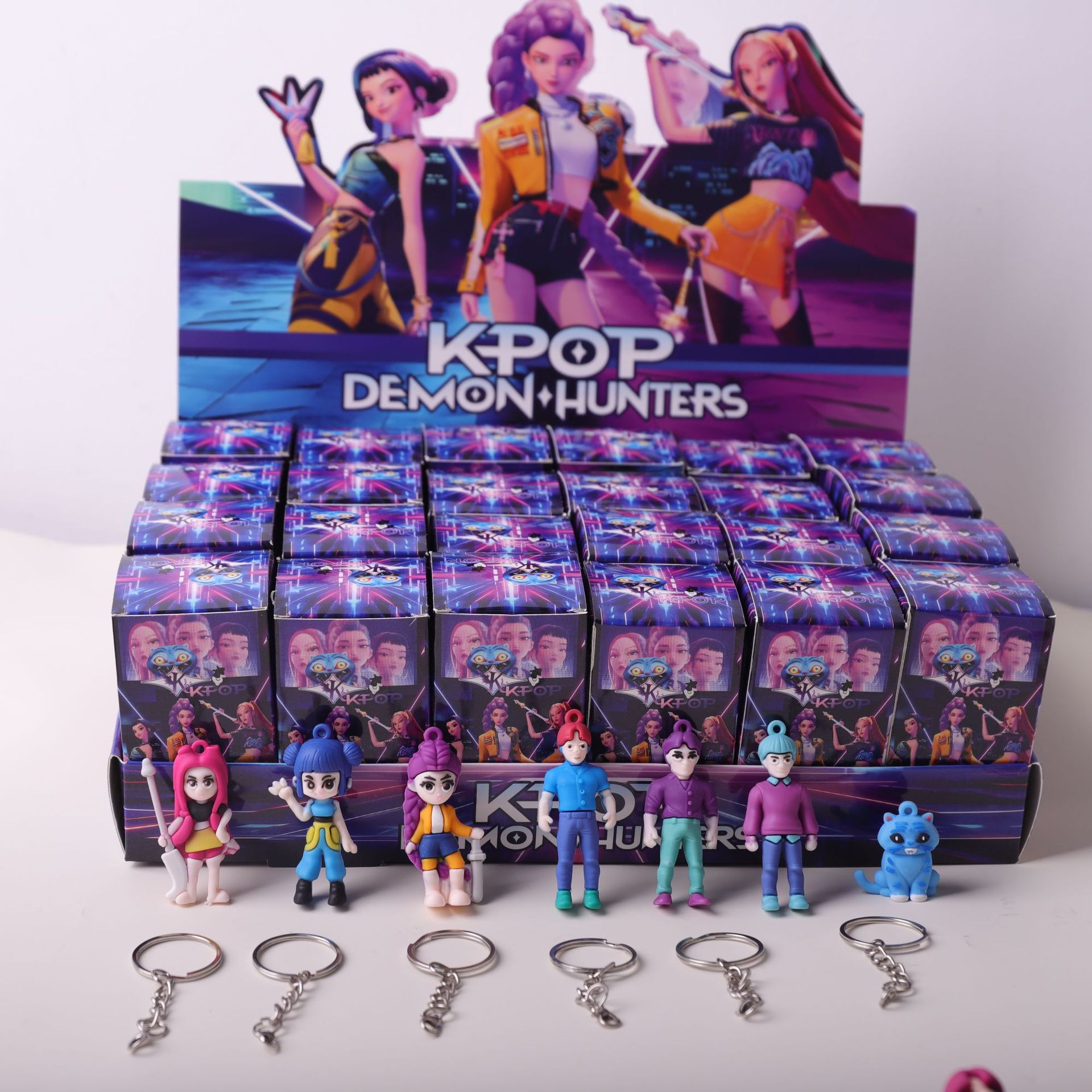 Explosiones transfronterizas de caza de brujas colgantes de llaves cajas ciegas colgantes de goteo de PVC bolsas escolares ornamentos k-pop