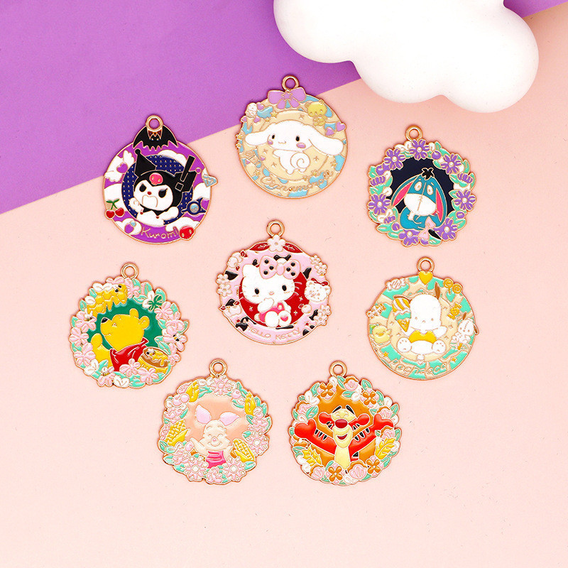Round brand wreath kulomi dog diy jewelry accessories cartoon KT cat clothing bag key chain pendant