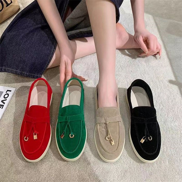 2024 New Single Shoes Women's Large Size 43 European and American Foreign Trade High-End Loaf Beanie Women's Shoes Fashionable and Easiest for Match Slip-On Shoes