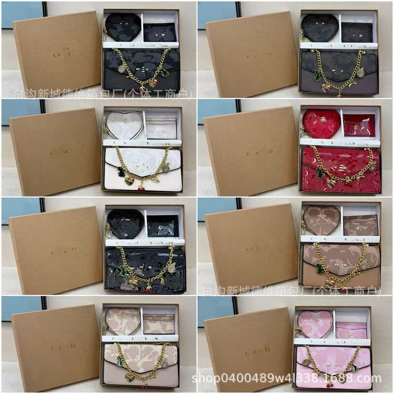 2026 High-Quality Casual Versatile Chain Small Square Bag Trendy Korean Style Gift Set Ins Crossbody Bag 2026 High-Quality Casual Versatile Chain Small Square Bag Trendy Korean Style Gift Set Ins Crossbody Bag