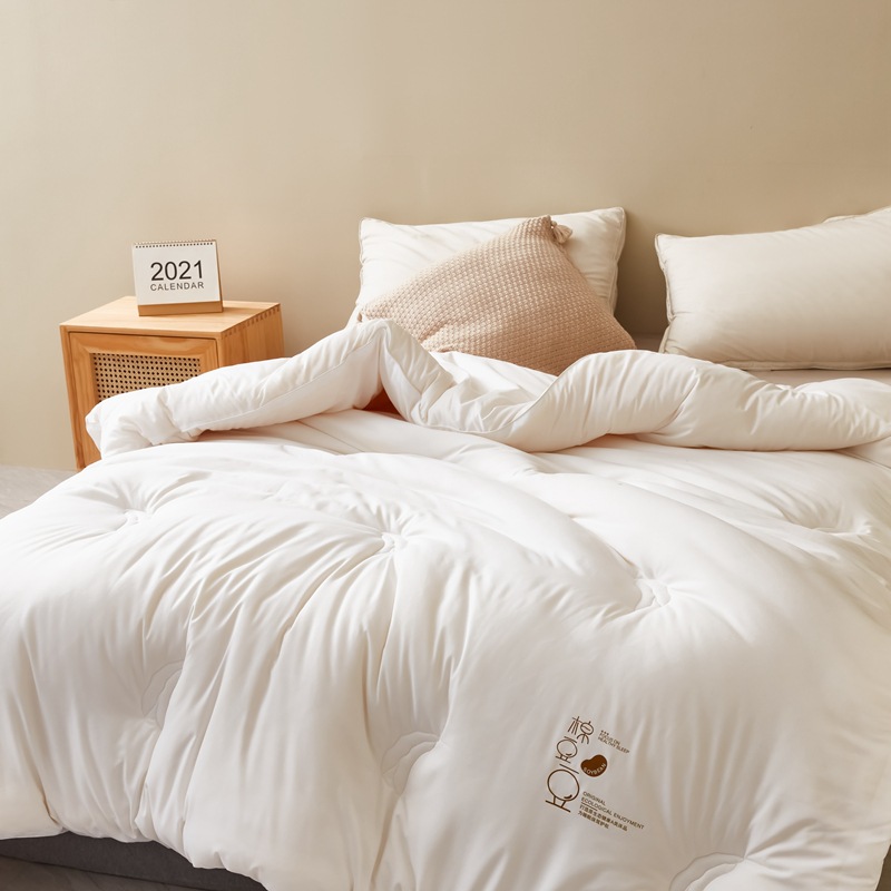 Quilt soybean quilt soy fiber quilt autumn and winter quilt single double thickened warm gift quilt core wholesale