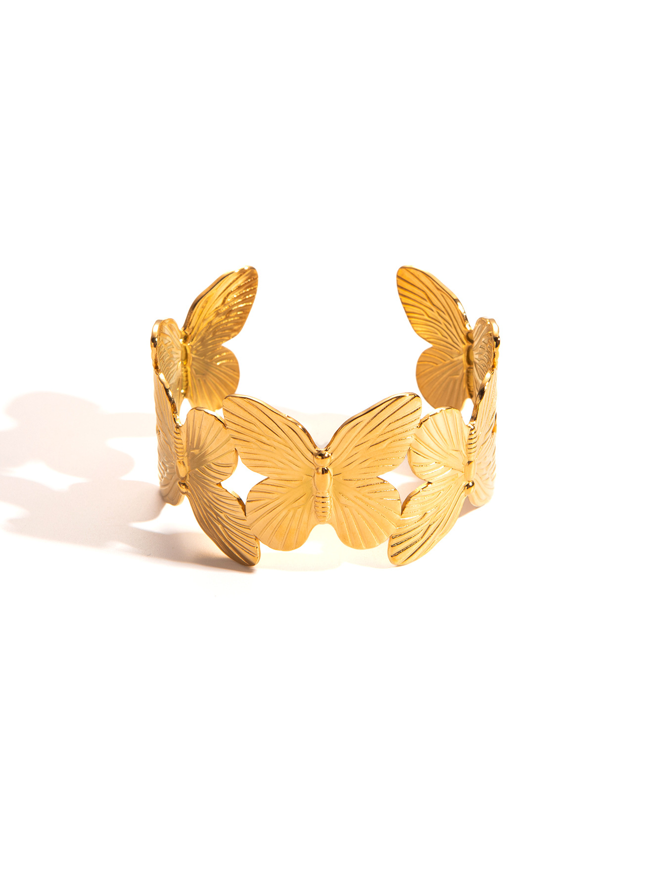 29g Weight 18K Gold Plated Plating Material Bangle Classification Titanium Steel Chain Material 1 Piece Quantity Casual, Party, Street Occasion Titanium Steel Material Flower, Butterfly Pattern All Seasons Season Women's Gender Plating Design IG Style Style Gold Color IG Style Flower Butterfly Titanium Steel 18K Gold Plated Bangle In Bulk 25