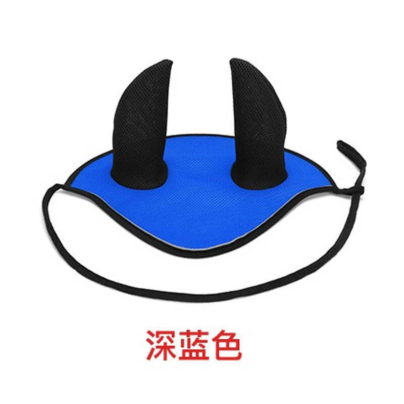 진한 파란색