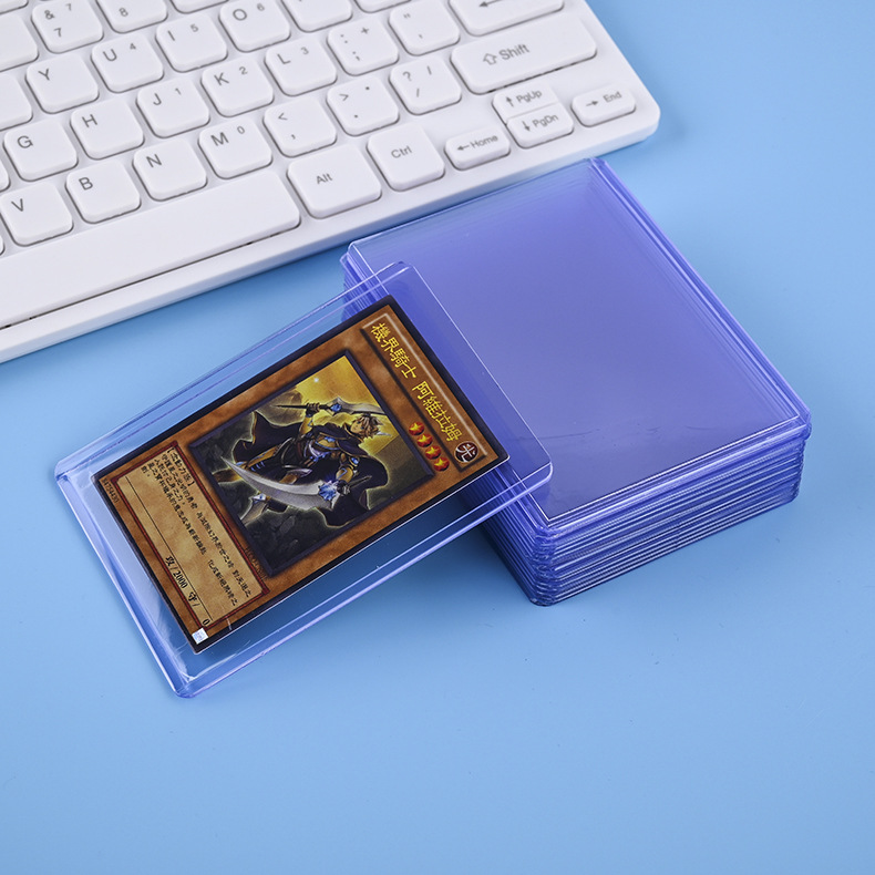 Nuevo material PVC de doble cara transparente HD con película 35PT Juego Rey titular de la tarjeta Ultraman NBA estrella protección duro titular de la tarjeta