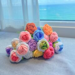 手作りのバラの花を編む手作りの花