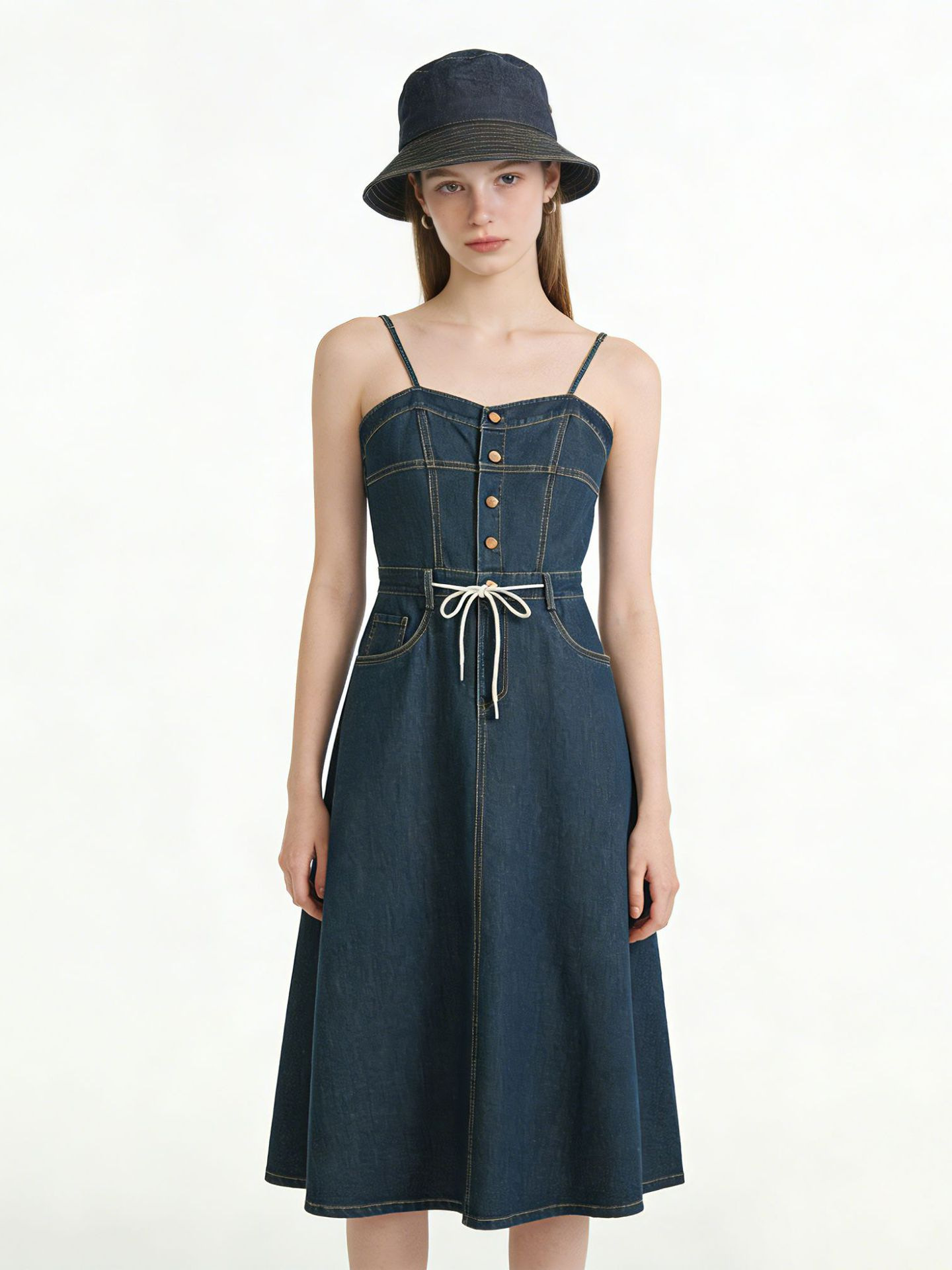 Đầm maxi nữ denim phong cách vintage thiết kế dây đeo thắt eo — xanh lam