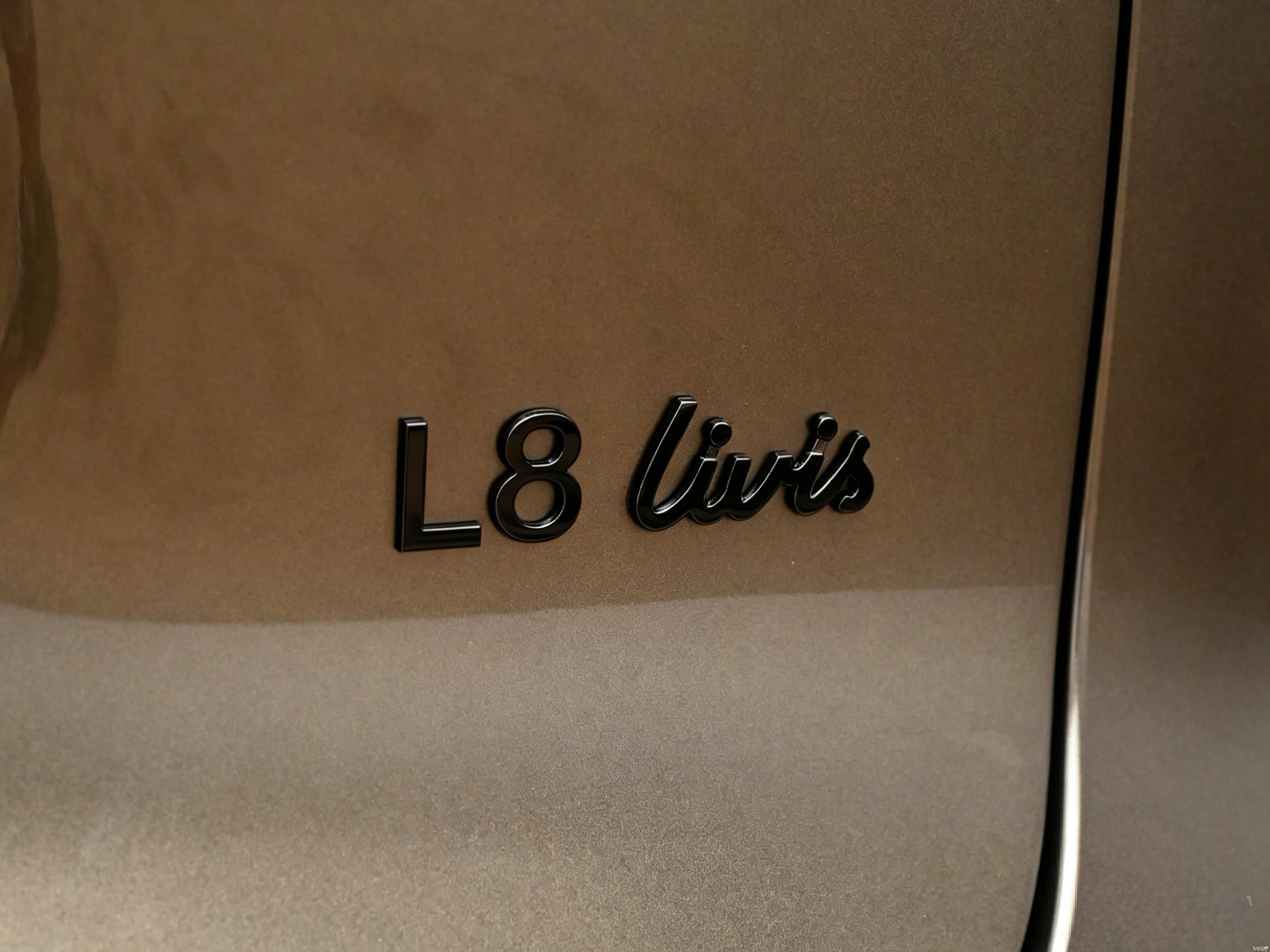 Ideal L8 Livis Front Emblem, Rear Emblem, English Letter Emblem, Car Emblem, Hood Emblem, Trunk Lettering, Tailgate Blackening