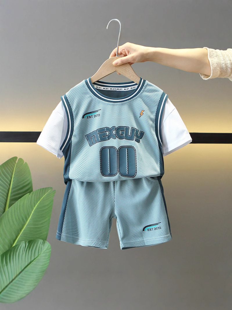8099 traje deportivo de verano para niños 2025 nuevo traje de baloncesto de secado rápido para niños de dos piezas ropa de verano para niños
