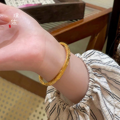 新商品は久しぶりに色が落ちません。レトロな国潮の女性の口が開いています。