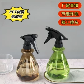 塑料罐;其他园林植物;塑料瓶、壶