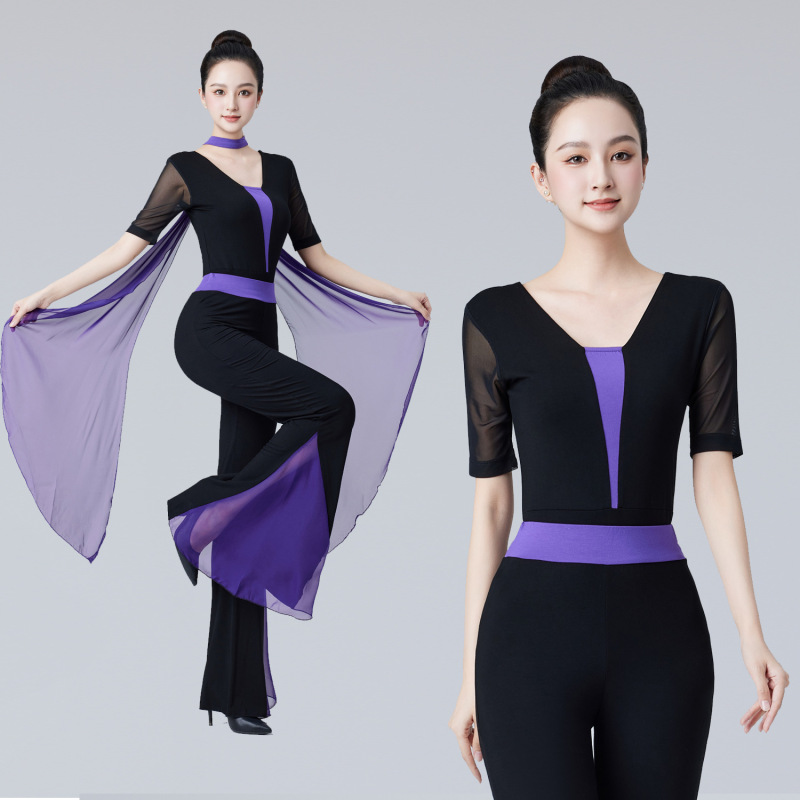 紫の濃いv色のガーゼの袖の形の服のダンスの服のショーのモデルのバレエの練習の功の育成訓練のマナーのモーダル|undefined