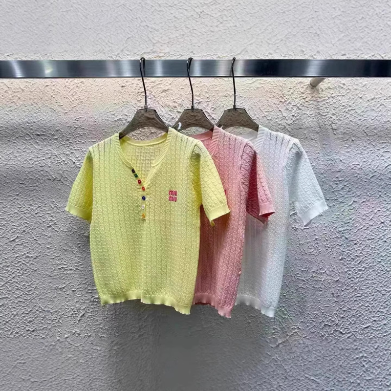 2026 Model Summer New Design Colorful Button Knit Shirt, Comfortable, Breathable, Versatile, Slim Fit, Short Sleeve 2026 Model Summer New Design Colorful Button Knit Shirt, Comfortable, Breathable, Versatile, Slim Fit, Short Sleeve