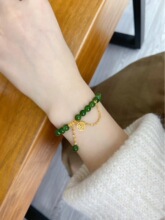 ��ĸ�G�A�鸣����������g����J���ĵ������K����ִ��r��Ů