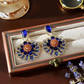 耳环;项链;耳钉