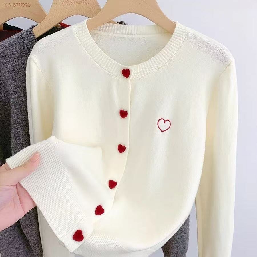 爱心针织衫刺绣圆领2025长袖开衫新款毛衣秋冬外套上衣外搭小开衫
