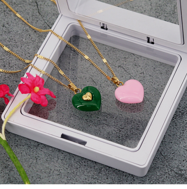 Fashion Heart Shape Resin Titanium Steel Plating Pendant Necklace 1 Piece
