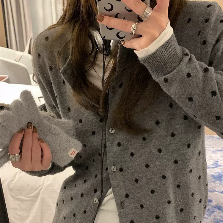 法式新款圆领设计感小波点提花针织开衫百搭小姐姐气质毛衣女装潮