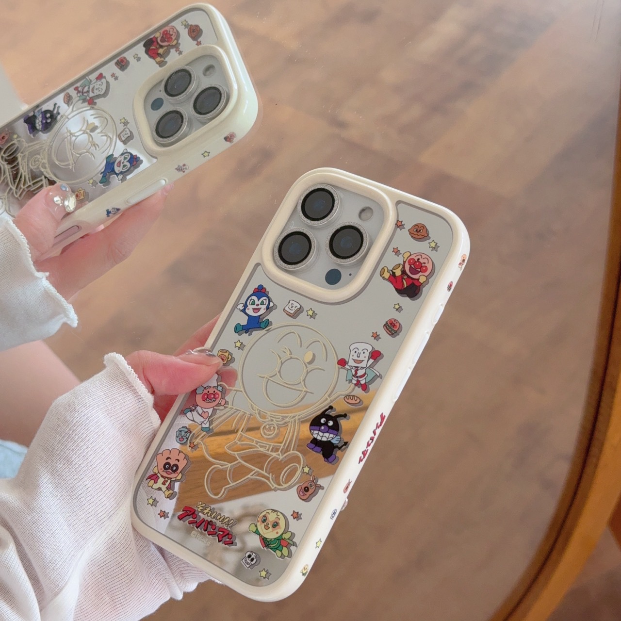 可爱面包超人镜面适用苹果16promax手机壳iphone15新款13女14卡通