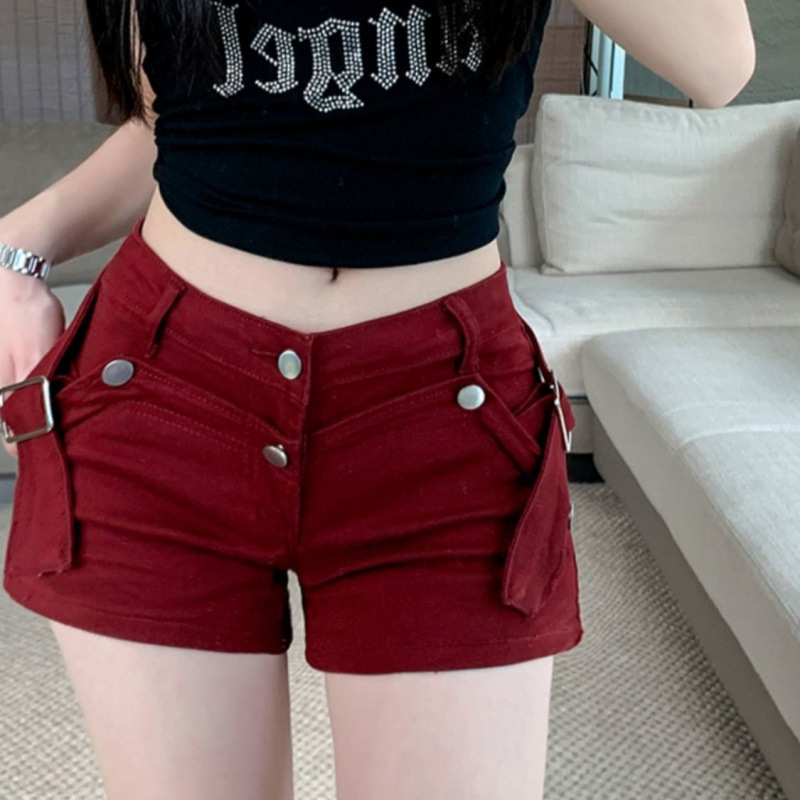 American-Style Spicy Girl Red Design Denim Ultra-Short Shorts for Women, New Summer Low-Waist Slimming and Stylish Hip-Hugging Hot Pants