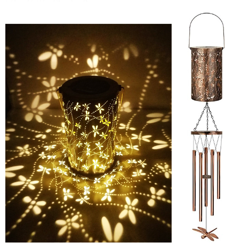 太陽エネルギーの月の風鈴灯ヨーロッパ式の鉄芸の透かし彫りの雰囲気灯の屋外の防水の花園は庭の明かりを飾ります。