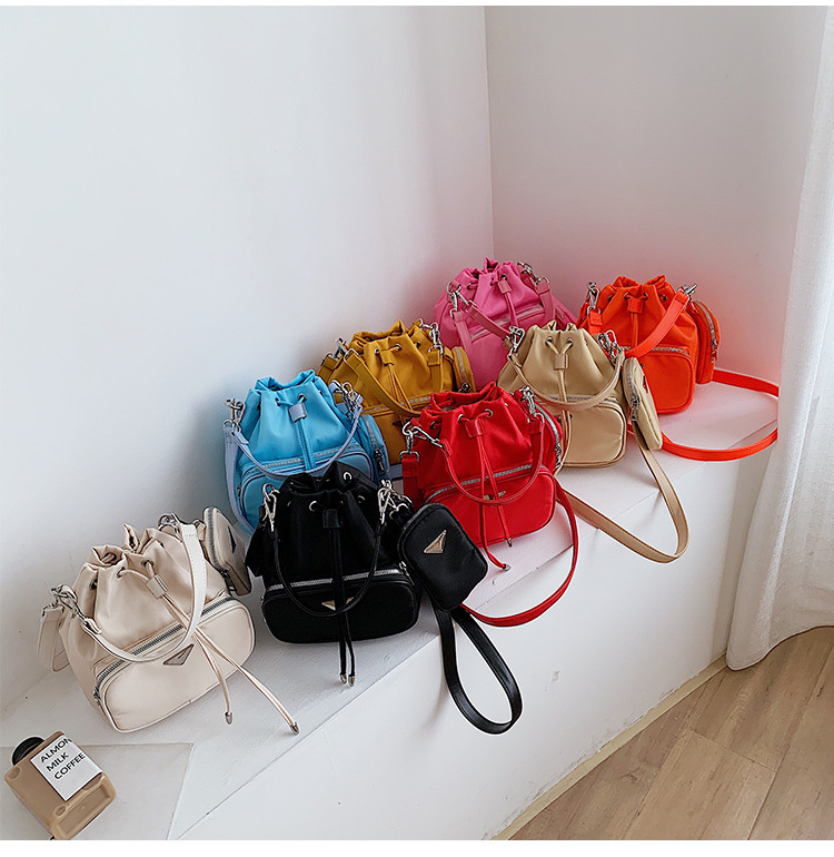 Small Streetwear Bucket Bag display picture 32