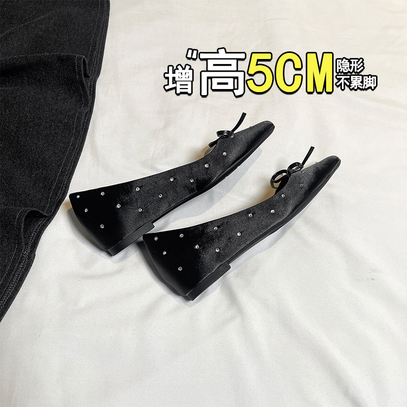 シープスキンバージョン〜女性用ポインテッドトゥサテンメリージェーンシューズ、スカート付きフレンチリボン浅口、イブニングシューズ|undefined