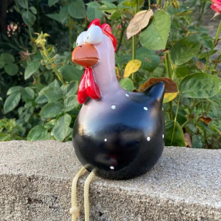 Cross-border funny spoof courtyard decoration long-legged chicken home statue ornaments valentine's day resin crafts A20
