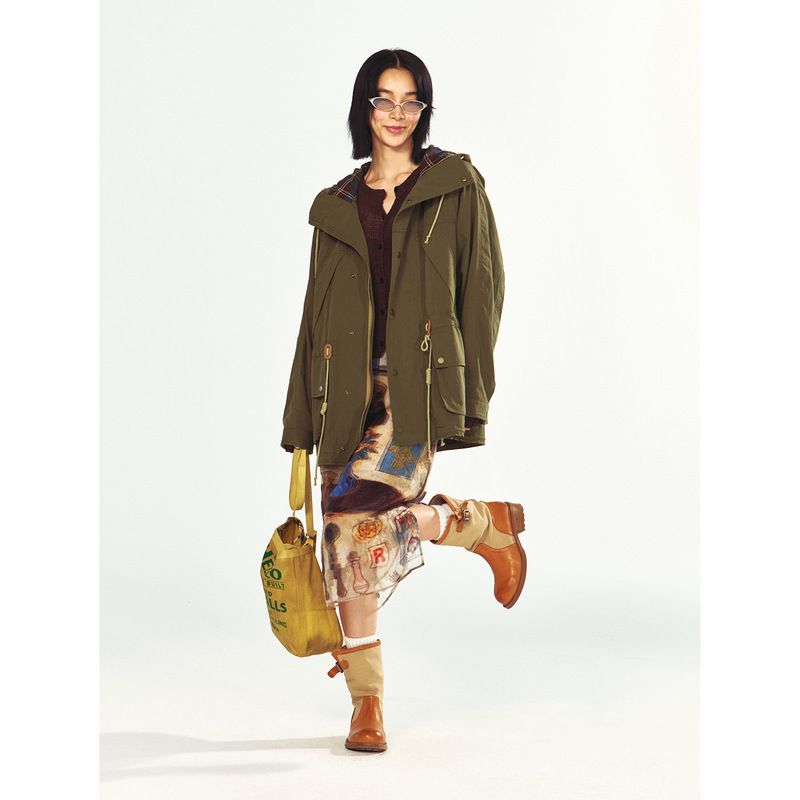 【Time-Perceving Black Label】New Product: Women's Heavy-Duty Drawstring Waist Long-Sleeve Hooded Barn Jacket V63319 【Time-Perceving Black Label】New Product: Women's Heavy-Duty Drawstring Waist Long-Sleeve Hooded Barn Jacket V63319