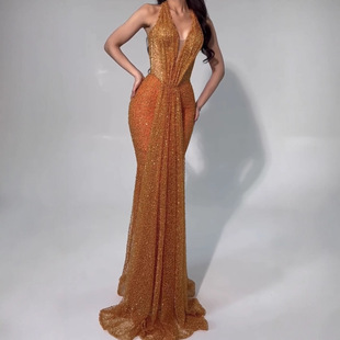 �W���Ը�Ů�b�羳���R�d�¿�ŵ���V�I�o����Ƭ�B��ȹ