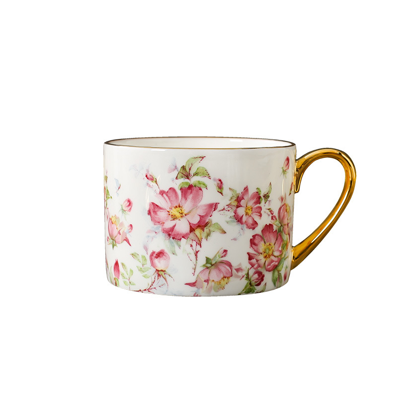 Caja de regalo de taza de café de estilo europeo pequeño lujo exquisito set de té de la tarde porcelana hueso regalo de boda caja de regalo