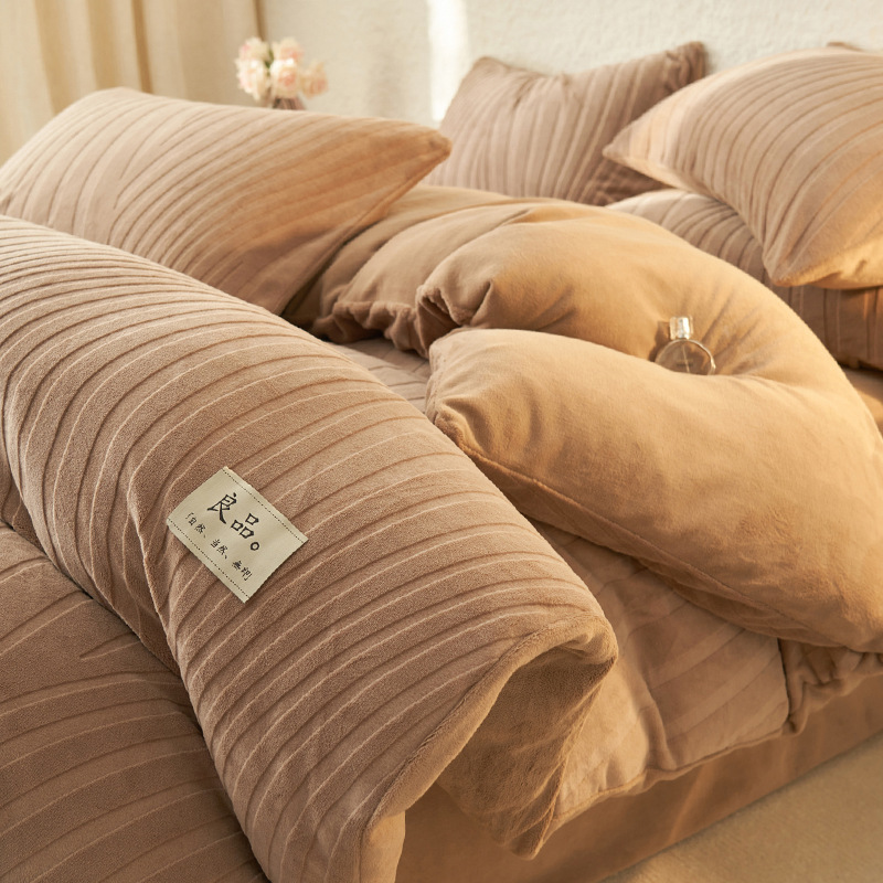 Cuatro piezas de curva ancha - té de leche y café