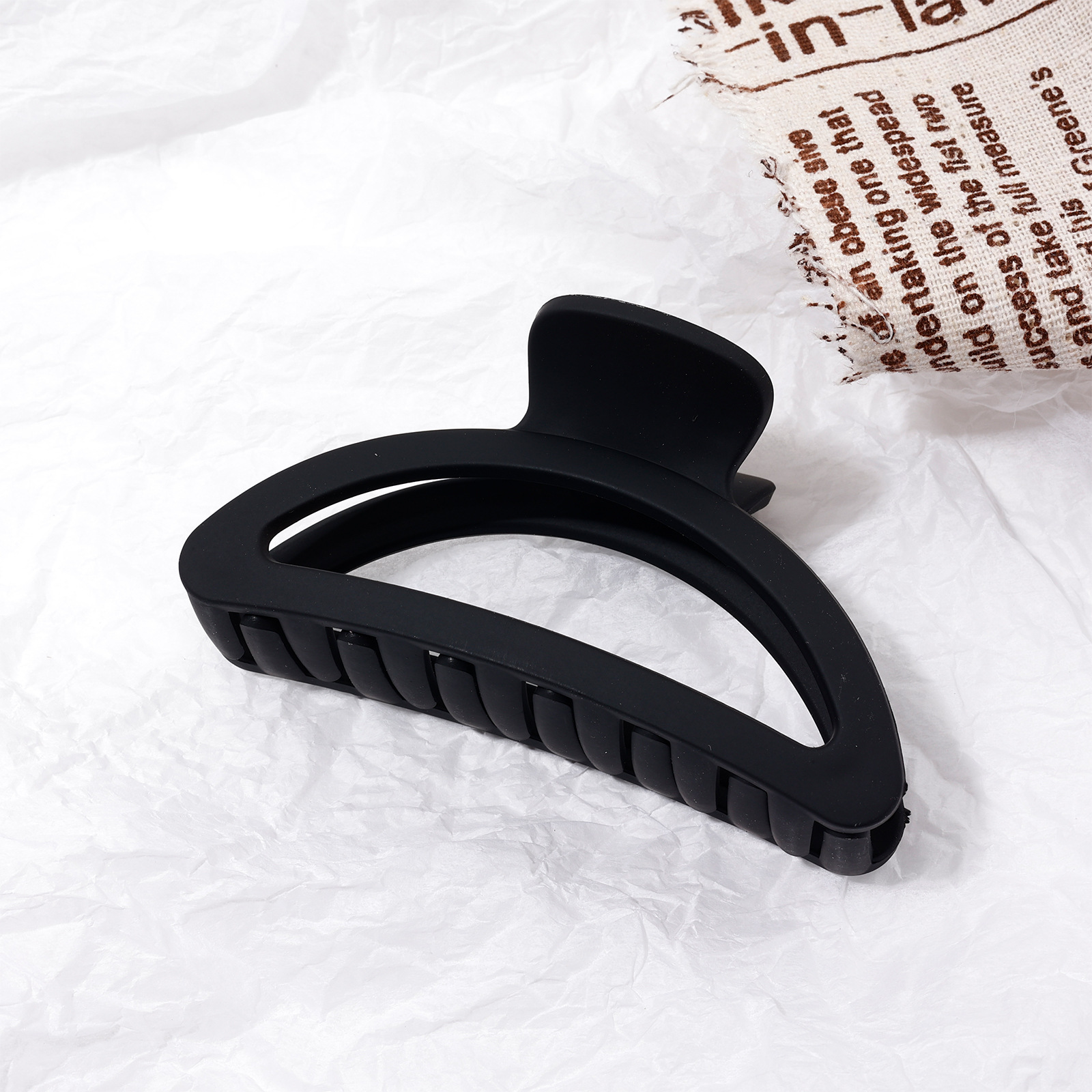 En FORMA DE D gran tiburón pelo agarre hecho a mano esmerilado pelo clip de nuevo cabeza de las mujeres updo pelo clip accesorios para el cabello al por mayor