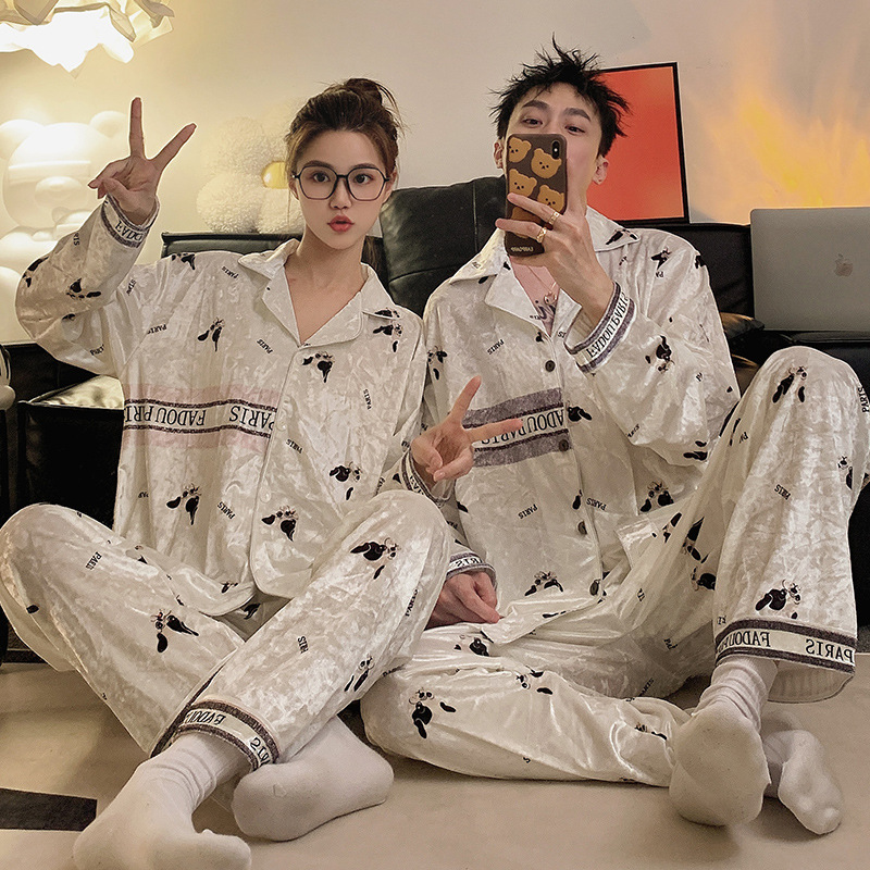 Coreano ins cachorro dorado terciopelo pareja pijama de mujer otoño invierno caliente sensación alta cardigán hombre ropa para el hogar