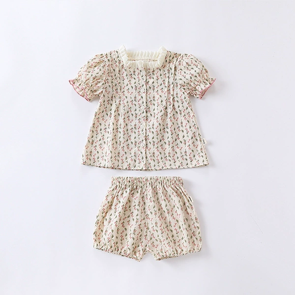 Apricot set, floral print