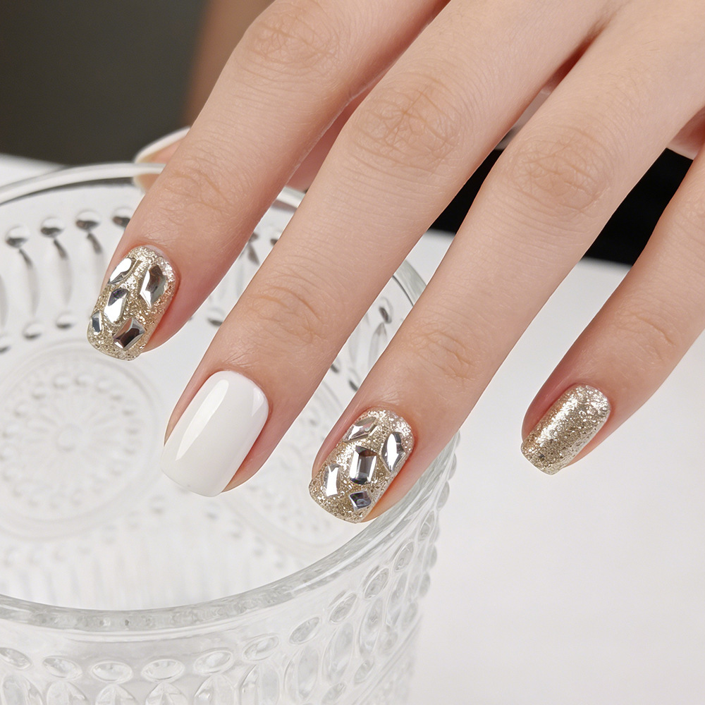 Temperamento de champagne hidrográfico tridimensional 24 piezas de uñas blanqueadoras de alta calidad uñas falsas en stock al por mayor