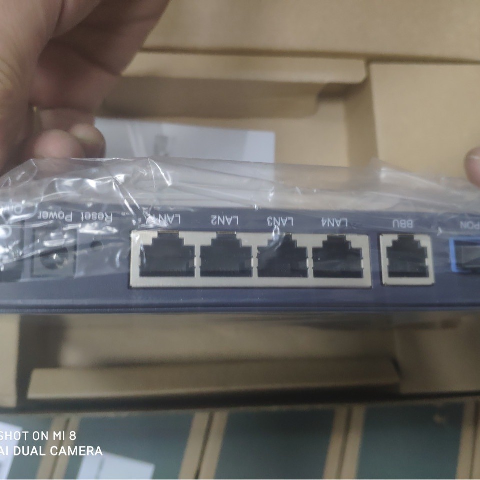 中兴ZXHN F600G  铁壳ONU 支持GPON/EPON 双模全新包邮