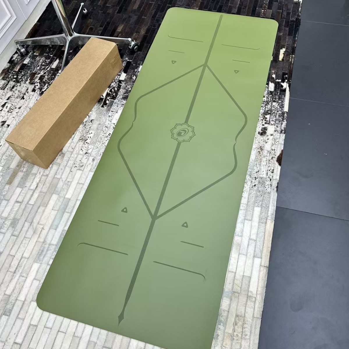 L&B Co-Branded Luxury Yoga Mat Natural Rubber Thickened Luxury Home Mat Pu Professional Non-Slip Beginner Female