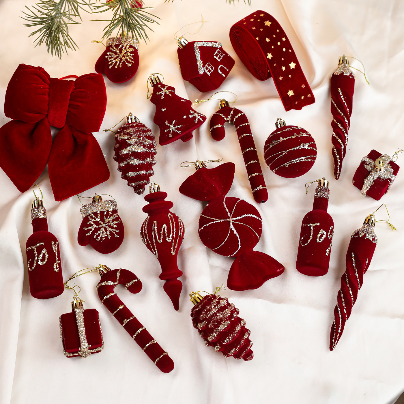 Colgante de Navidad ligero flocado de vino rojo de lujo transfronterizo polvo de oro colgante de forma especial decoración ligera de lujo diseño colgante